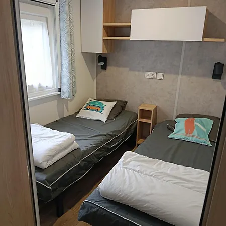 Superbe Mobil-home A Camping *