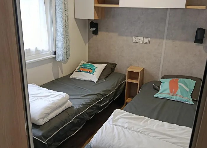 Superbe Mobil-home A Campingplatz *